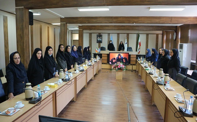 جلسه عم اندیشی بانوان مرکز تربیت مربی