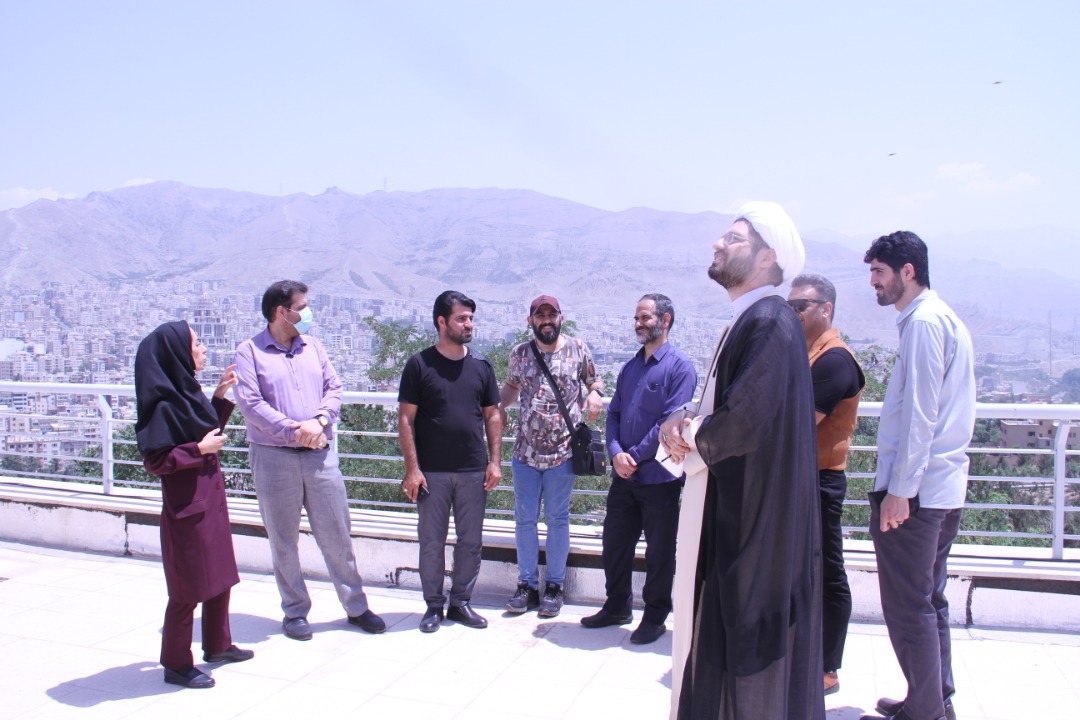 بازدید دکتر عباسی از رصدخانه آسمان ایرانیان
